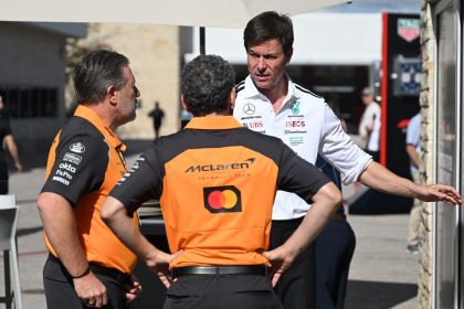 McLaren garajında Lando Norris'in aracı, McLaren Mercedes bilgi paylaşımı sorunu gündemde