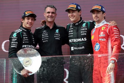 Avustralya GP'de Charles Leclerc ve George Russell mücadele ediyor