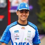 Arvid Lindblad'ın F1 debut yaması Topps kartı