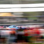 Alpine F1 2026 aracı pistte, yüksek hızlı denge sorunları