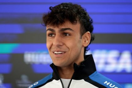 Arvid Lindblad F1 Çin GP'sinde Racing Bulls aracıyla pistte