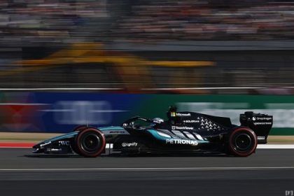 George Russell Kimi tebriği anı, Çin GP sıralama turları heyecanı.