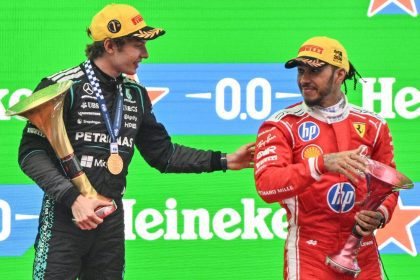 Kimi Antonelli Mercedes ile pistte zafer kazanıyor, F1 heyecanı!