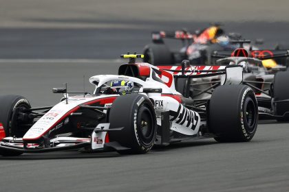 Haas ve Bearman, F1 Çin GP’de orta sıra zaferiyle parlıyor.