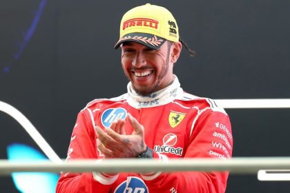 Lewis Hamilton Geri Döndü: Ferrari ile Çin GP Podyumu