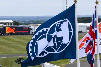 F1’de Paul Burns dönemi başladı! Yeni yarış direktörü yardımcısı padokta.