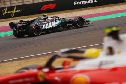 Mercedes Party Mode Tartışması: Hamilton ve Norris kapışıyor!