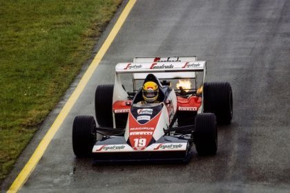 Ayrton Senna’nın ilk F1 aracı müzayedede yer alan 1984 Toleman TG183B görüntüsü