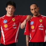 Lewis Hamilton ve Charles Leclerc 2026 F1 sezonunda Ferrari için yarışıyor.