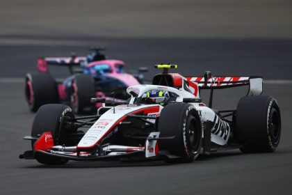 F1 2026 orta sıra mücadelesi ilk iki yarışta büyük çekişmeye sahne oldu.