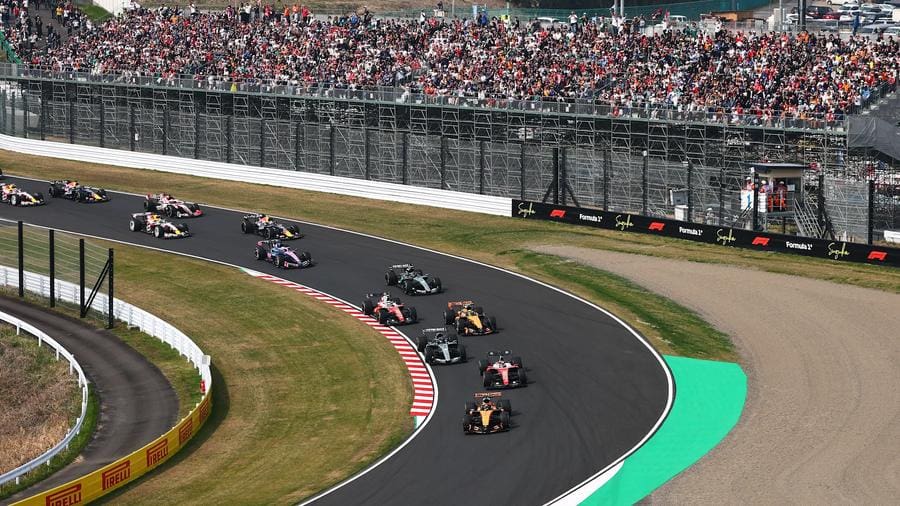 Oscar Piastri, Japonya GP'de muhteşem bir Yarış Başladı yaparak liderliği ele geçirdi.