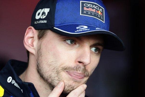 Max Verstappen, F1 güvenliği konusunda endişelerini dile getiriyor. FIA'ya çağrıda bulundu.