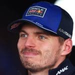 Max Verstappen'in Pierre Gasly'e alaycı el sallaması, 2026 F1 hayal kırıklığı simgesi oldu.
