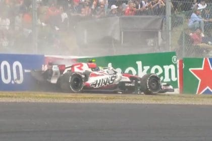 Oliver Bearman kazası sonrası Carlos Sainz açıklama yapıyor, 120 karakter