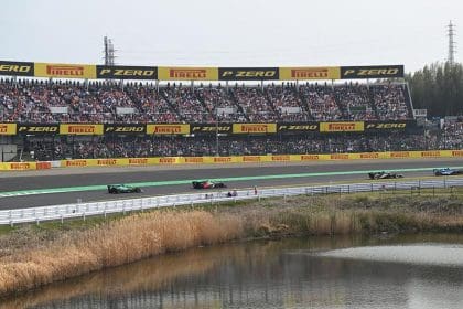 Red Bull RB22 aracı, Suzuka pistinde 2027 F1 Lastik Testleri sırasında