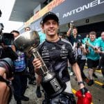 Kimi Antonelli, 2026 F1 Şampiyonu adayı olarak öne çıkıyor. Genç pilotun potansiyeli büyük.