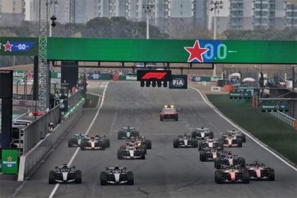 F1 2026 yeni kurallar: Araçlar gridde, Çin GP'si başlangıcı temsil ediyor