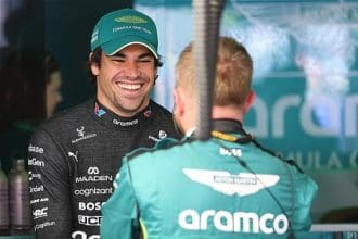 Lance Stroll Aston Martin GT3 aracı ile GT Dünya Mücadelesi'nde
