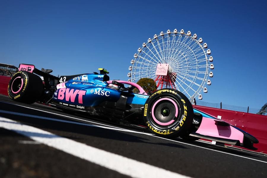 Franco Colapinto'nun sürüş anı. Alpine F1 aracı pistte, Franco Colapinto'nun şansı yüksek