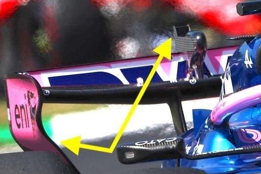 Alpine A526 Formula 1 aracı pistte, aerodinamik detaylar öne çıkıyor