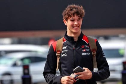 Ollie Bearman Ferrari söylentileri gündemde, genç pilotun geleceği merakla bekleniyor