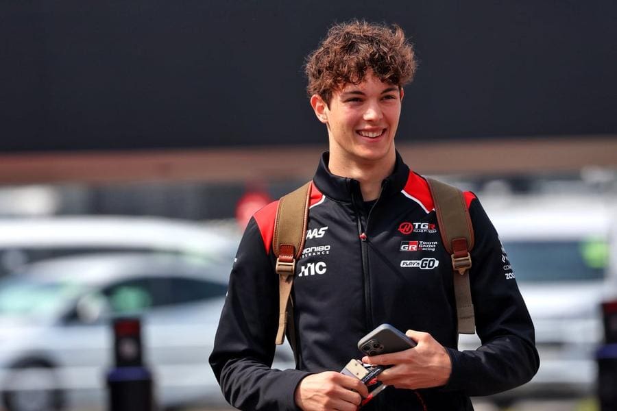 Ollie Bearman Ferrari söylentileri gündemde, genç pilotun geleceği merakla bekleniyor