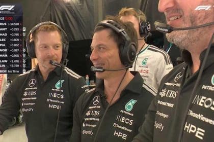 F1 aracı pistte, teknik düzenlemeler etkileriyle. 125 karakter max