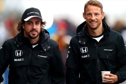 Fernando Alonso ve Jenson Button'ın McLaren-Honda döneminden bir kare.