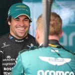 Lance Stroll GT aracıyla yarışa hazırlanırken, pit ekibi yanında. F1'den GT'ye geçiş