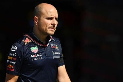 Red Bull F1 Takımı pilotu Max Verstappen ve yarış mühendisi Gianpiero Lambiase