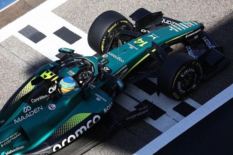 Aston Martin F1 aracı test sürüşünde, Aston Martin gelişmeleri