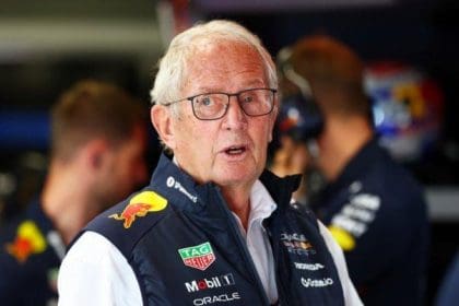 Helmut Marko'nun Yeni F1 Araçları eleştirisi, 2026 sezonu için önemli bir uyarı niteliğinde.