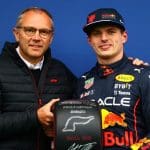 F1 CEO'su Stefano Domenicali ve Max Verstappen'in bir araya geldiği an. Max Verstappen eleştirisi