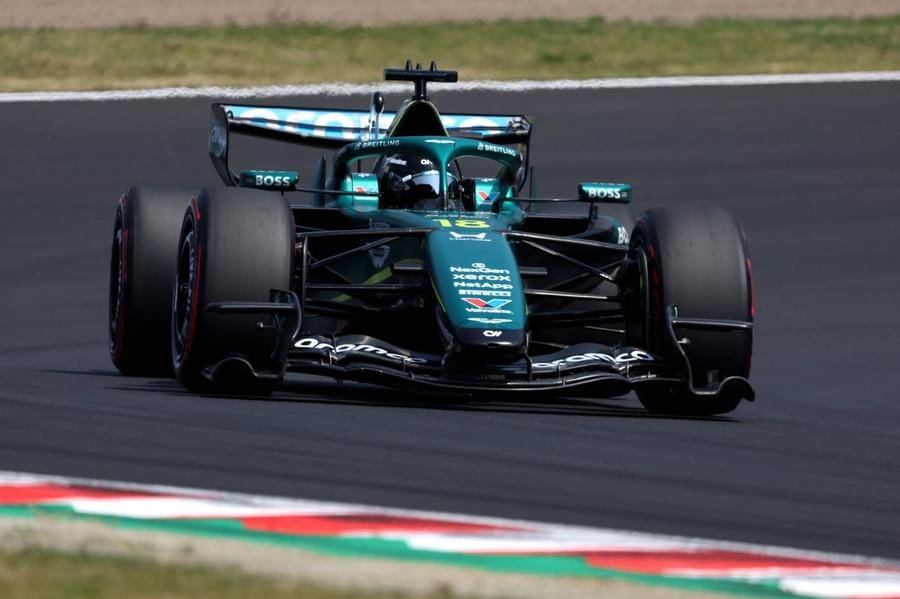 Martin Brundle'ın Aston Martin F1 hakkındaki endişelerini yansıtan fotoğraf, 125 karakter max