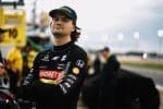 Colton Herta F1 Testi için IndyCar aracıyla pistte sürüş yapıyor.