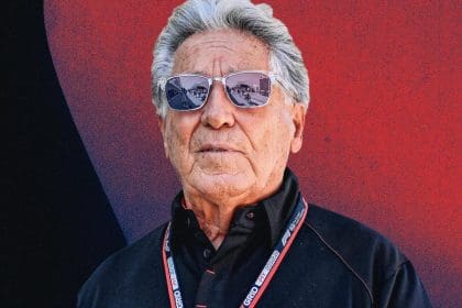 Mario Andretti, Formula 1 efsanesi, vasata tahammülü olmayan yarışçı.