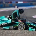 Aston Martin F1 aracı pistte, Lance Stroll direksiyonda