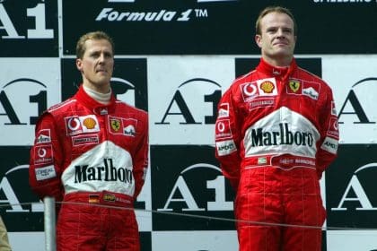Rubens Barrichello 2002 Avusturya GP'sinde Ferrari Takım Emri sonrası hayal kırıklığı yaşıyor.