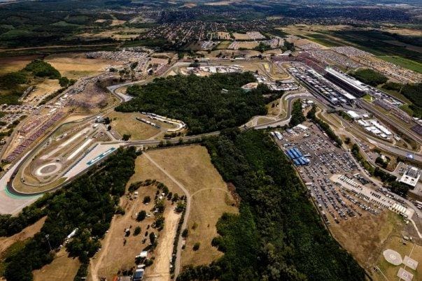 F1 yarış takvimi pistlerin konumlarını gösteren görsel, 125 karakter max