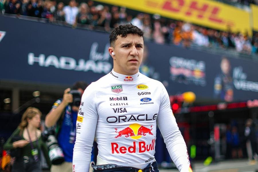 Isack Hadjar, Racing Bulls aracıyla Red Bull koltuğu için mücadele ediyor