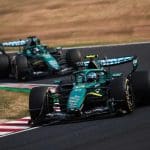 Aston Martin vibrasyon sorununa çözüm ararken Fernando Alonso ve Lance Stroll pistte.