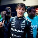 Andrea Kimi Antonelli, F1 dünyasına meydan okuyor, yarış aracıyla pistte.