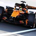 McLaren Formula 1 aracı pistte, McLaren şampiyonluk iddiası