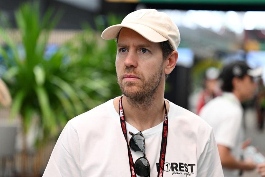 Sebastian Vettel, Londra Maratonu'nda bağış toplarken, 120 karakter