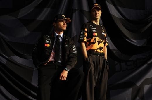 McLaren’in 1000. yarış kutlaması için özel forma tasarımı Miami GP’de!