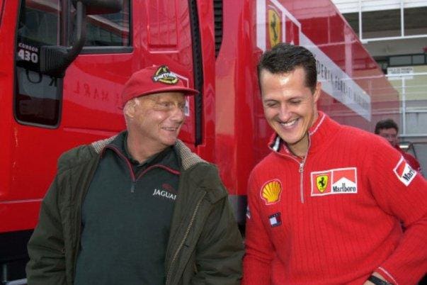 Schumacher ve Maymunlar hikayesi: F1 tarihindeki unutulmaz anı görseli