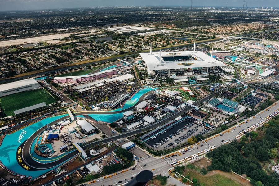 Miami Grand Prix Bahis Rehberi için Hard Rock Stadyumu pist görüntüsü