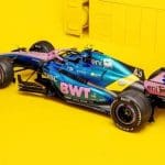 Miami GP’de Alpine sarı renkleri ile araç tasarımı, padokta dikkat çekiyor.