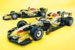 Racing Bulls VCARB03, Miami'de sarı özel livery ile pistte. Güçlü F1 görseli.
