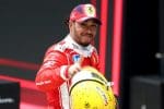 Hamilton 2026 Zaferi için Ferrari ile yarışırken çekilmiş bir görüntü.